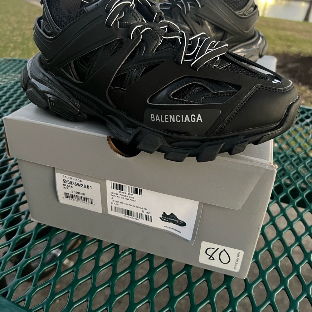 Balenciaga Men's Black Sneakers